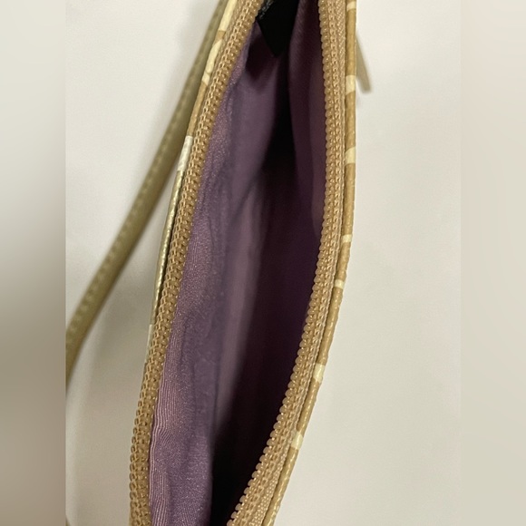 Coach wristlet small size - Picture 2 of 3